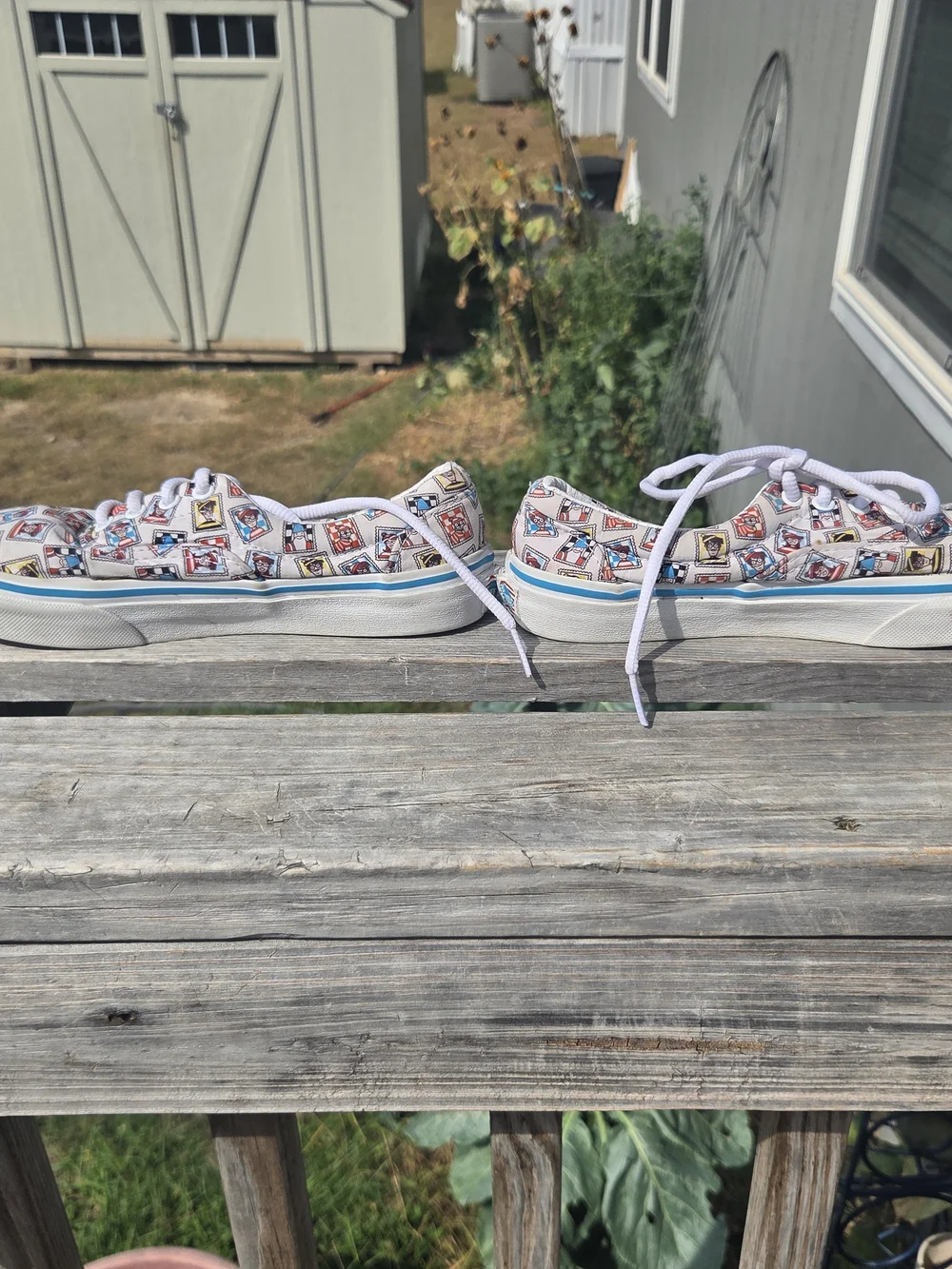 Vans White Canvas Low-Top Sneakers Where's Waldo